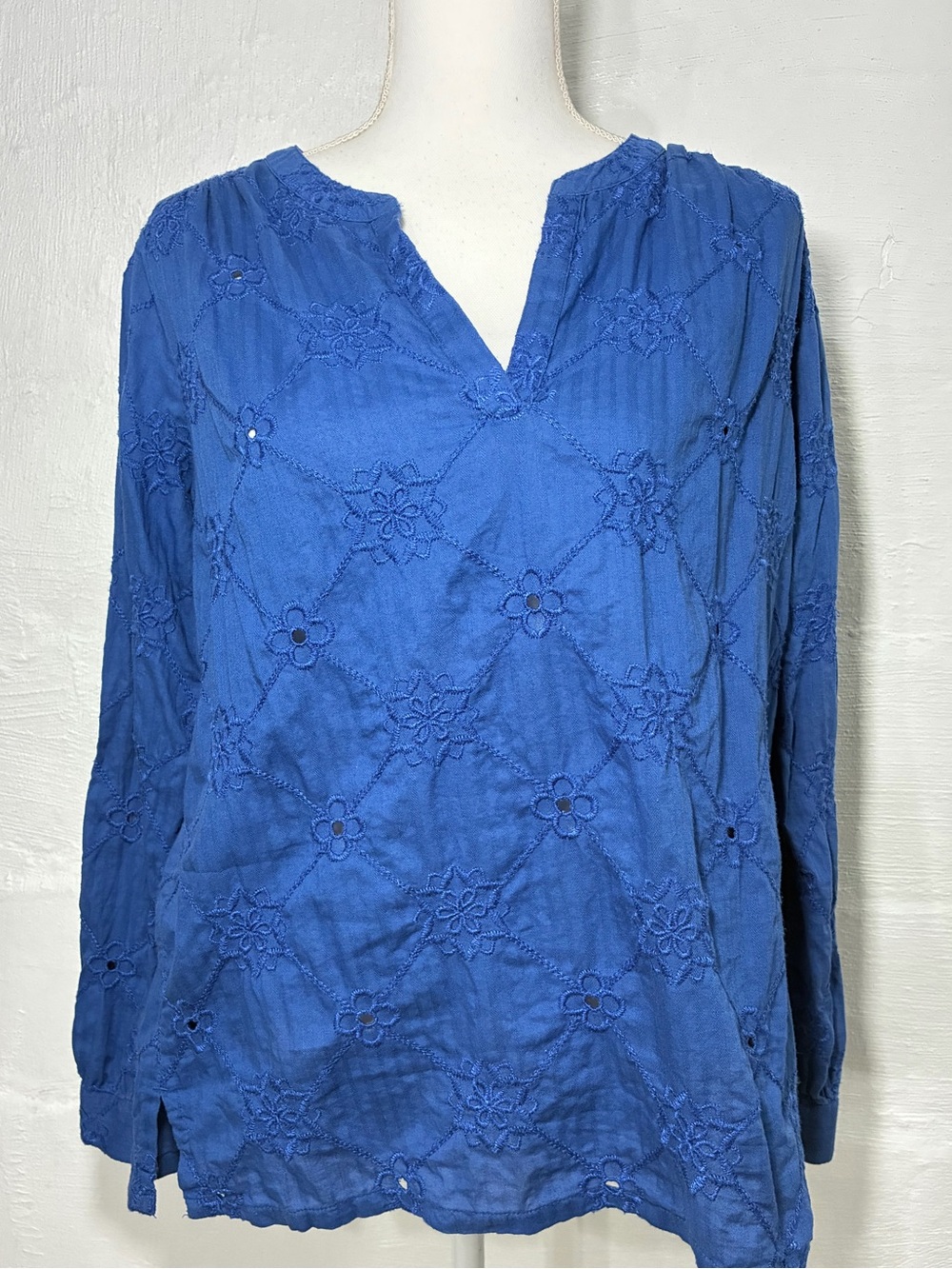 LOFT EMBROIDERED EYELET PULLOVER TOO